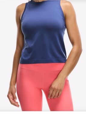 Reference photo for tank top